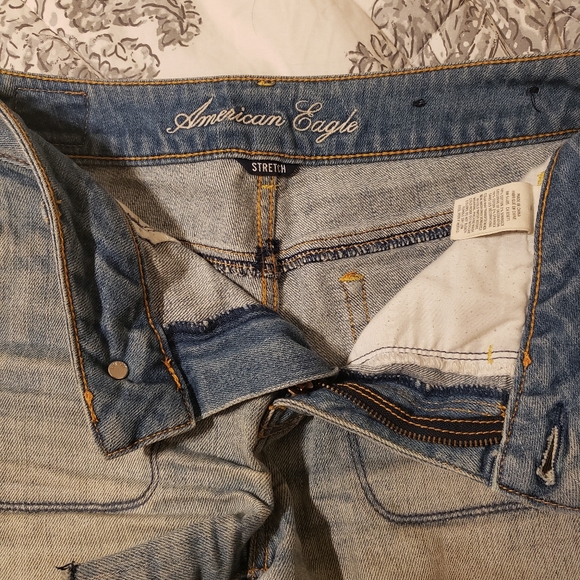 american eagle DENIM SHORTS - Picture 2 of 2